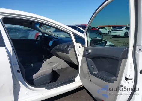 2016 Kia Forte Lx z USA, uszkodzony, nr VIN KNAFX4A69G5521731